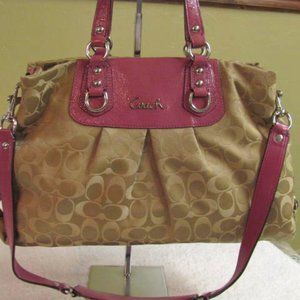 Coach F15510 Ashley Signature Sateen Carryall Jacquard beige/pink